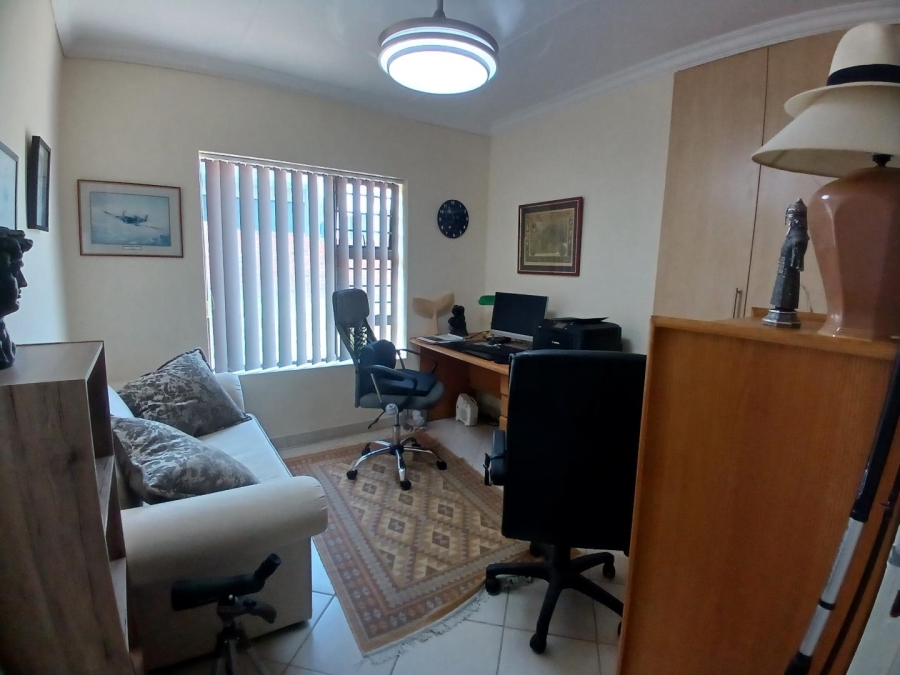 3 Bedroom Property for Sale in Dana Bay Western Cape